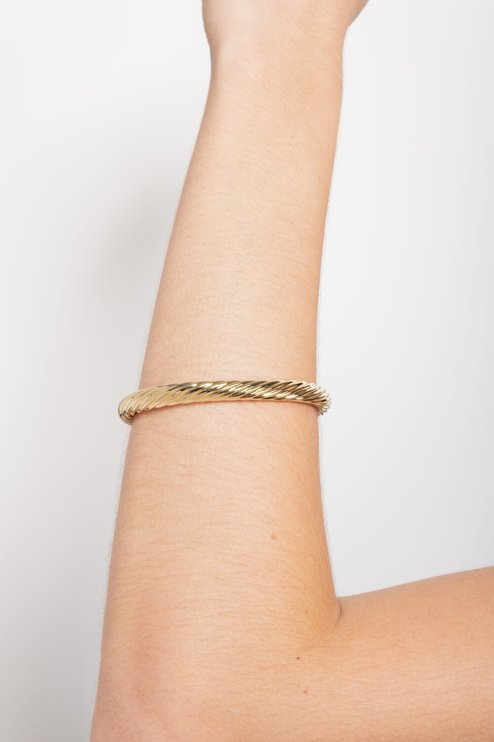 Bracelete Torcido